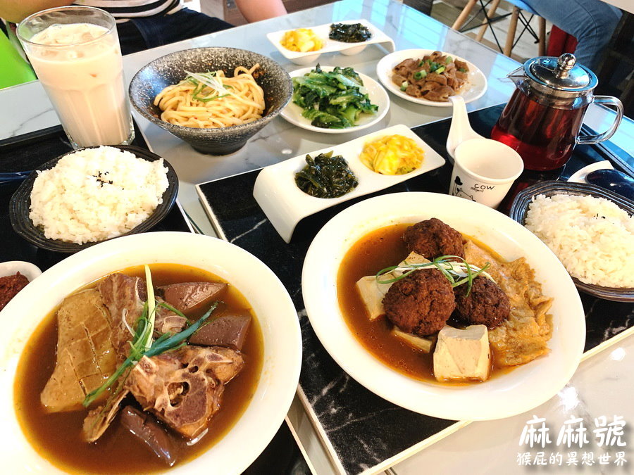 麻麻號排骨鴨血豆腐專賣｜輔大周邊CP值高隱藏版美食，新莊網美餐廳 @猴屁的異想世界