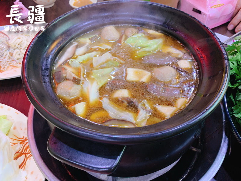 【台中美食】長疆炭燒羊肉爐河南店！湯頭美味！平價連鎖羊肉爐！近秋紅谷！長疆炭燒羊肉爐河南店菜單！ @猴屁的異想世界