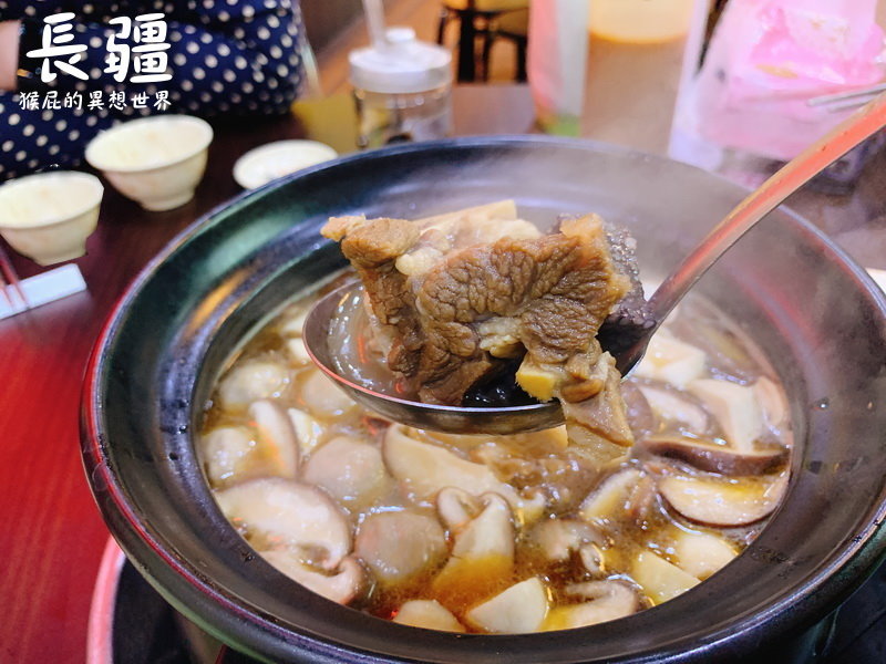 【台中美食】長疆炭燒羊肉爐河南店！湯頭美味！平價連鎖羊肉爐！近秋紅谷！長疆炭燒羊肉爐河南店菜單！ @猴屁的異想世界