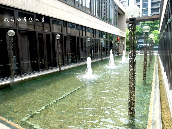 水相餐廳｜台中西屯餐廳，燈光美氣氛佳情人節大餐 @猴屁的異想世界