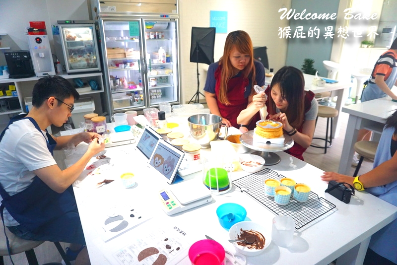 【台北做蛋糕】Welcome Bake來約會吧！自己做蛋糕好好玩！Duffy達菲蛋糕、神奇寶貝、小熊維尼杯子蛋糕都可以自己做！台北親子烘焙教室！適合親子烘焙DIY、情侶、閨蜜約會！自己做生日蛋糕送給自己！(近捷運中山國中站) @猴屁的異想世界