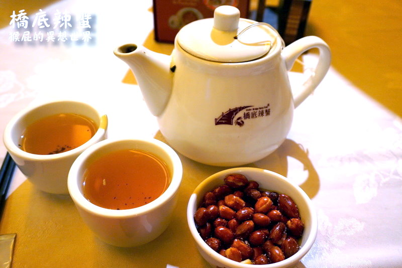 橋底辣蟹｜香港美食推薦！灣仔必吃避風塘炒蟹＋兩人套餐超滿足 @猴屁的異想世界