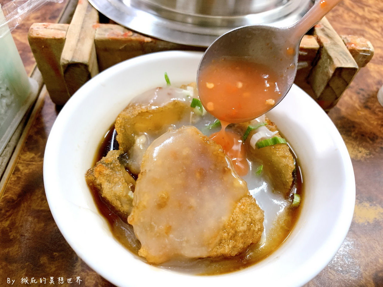 吳記脆皮肉圓｜台中必吃脆皮肉圓，現炸不一樣的肉圓，不好吃免錢，生意超好大排隊 @猴屁的異想世界