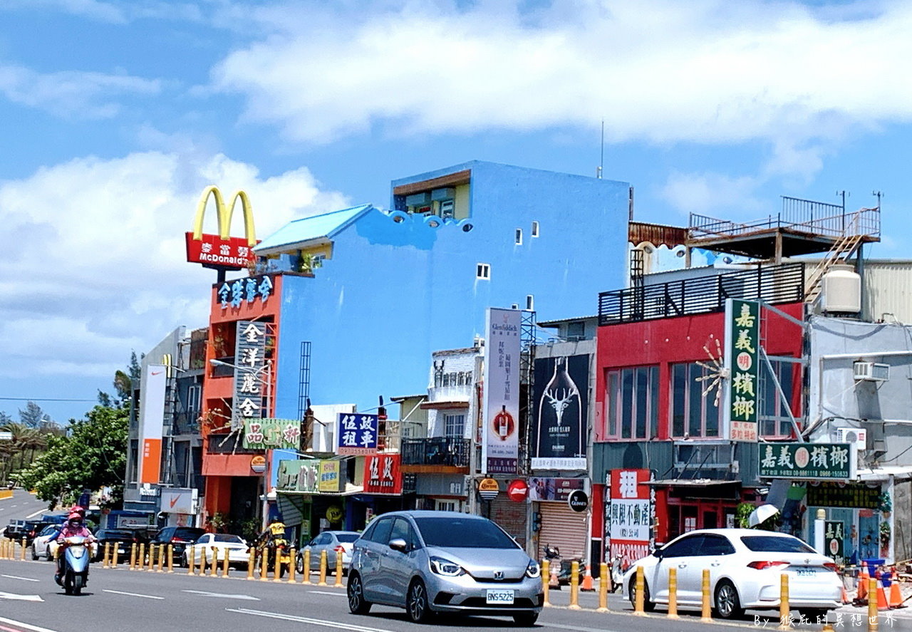 福容徠旅｜墾丁大街上竟然有福容大飯店住宿，1秒到墾丁大街超方便，有停車場，早餐是麥當勞 @猴屁的異想世界