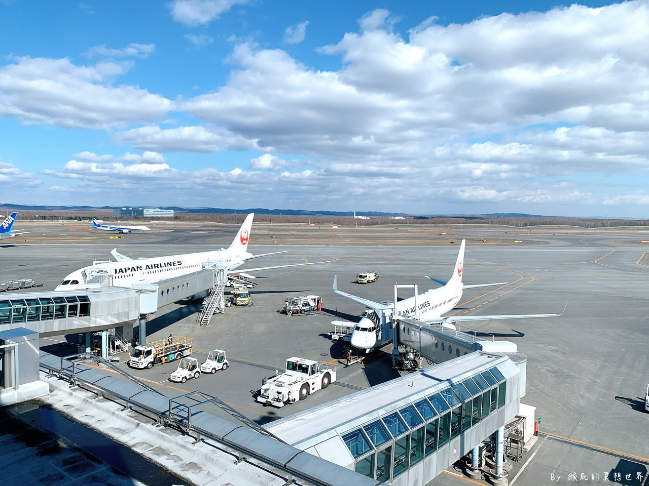 Air Terminal Hotel機場航站飯店｜北海道新千歲機場住宿，直接住在機場內超方便，免費泡新千歲溫泉，早餐很豐盛，在房間內就可以看飛機起降 @猴屁的異想世界