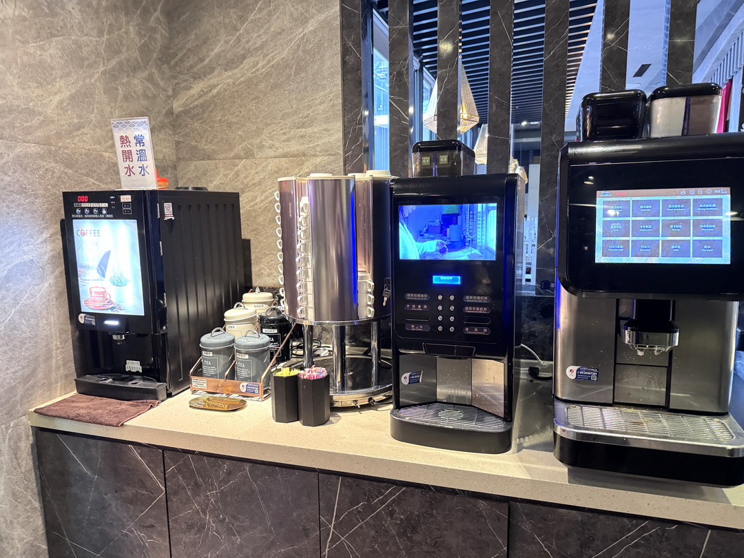 壽喜燒一丁國安店｜台中壽喜燒吃到飽，最低508元起，有當月壽星優惠，台中免費停車餐廳 @猴屁的異想世界