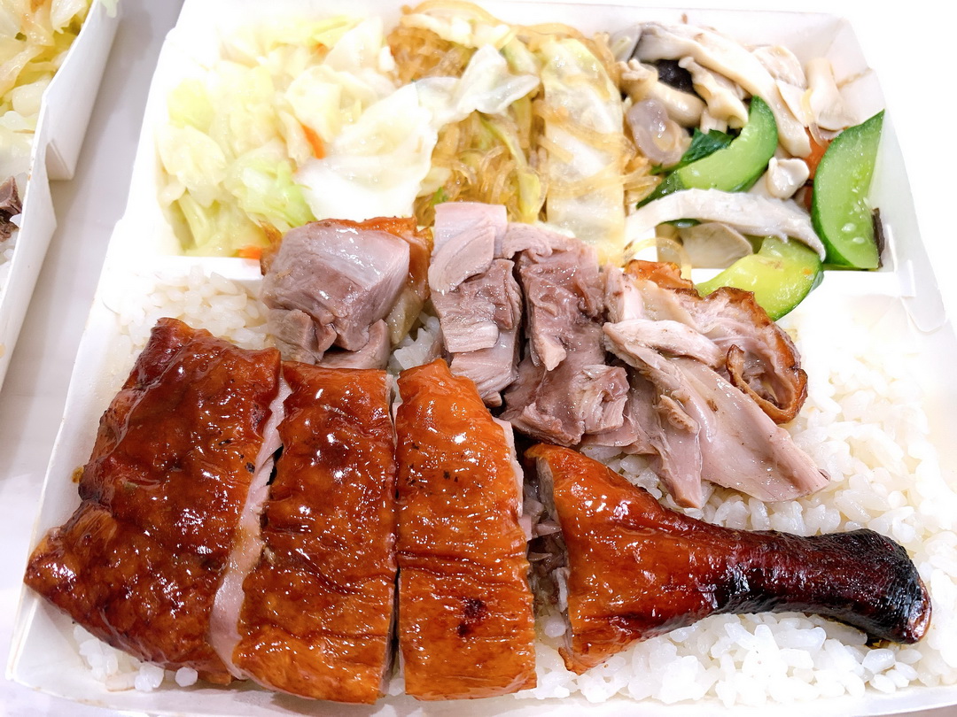 廣珍香燒臘快餐館｜台中西屯超人氣燒臘店，每天都大排長龍，烤鴨腿飯晚來買不到 @猴屁的異想世界