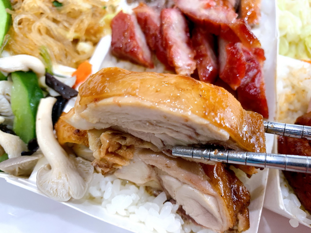 廣珍香燒臘快餐館｜台中西屯超人氣燒臘店，每天都大排長龍，烤鴨腿飯晚來買不到 @猴屁的異想世界
