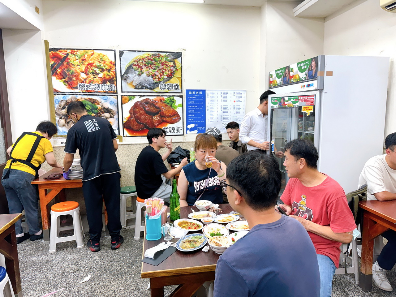 【好小子擔仔麵】台中熱炒推薦，西屯區超人氣排隊美食，必點煎豬肝、鵝肉、紅燒肉，宵夜推薦 @猴屁的異想世界