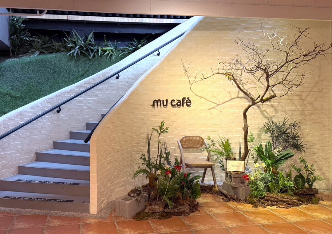 【旭暮mu cafe】台中早午餐推薦，隱藏在草悟道綠宿行旅B1的咖啡廳，寵物友善餐廳 @猴屁的異想世界