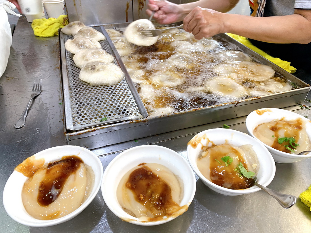 台中肉員｜米其林必比登推薦台中肉圓老店！只賣3樣卻超熱賣，長輩最愛這家傳統美食 @猴屁的異想世界