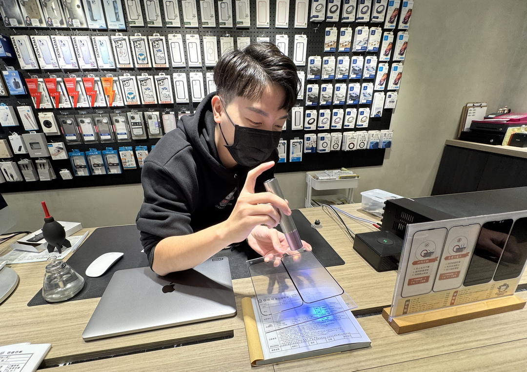 【保衛站南投草屯店】iPhone換電池推薦，全台首創6個月保固，Apple原廠零件獨立維修中心 @猴屁的異想世界