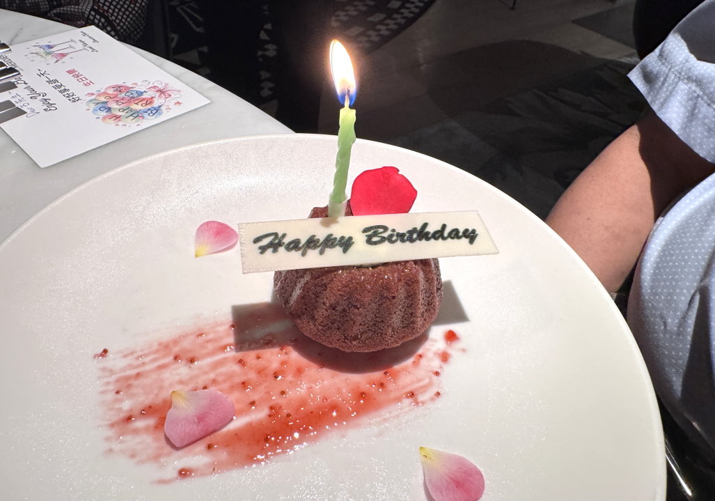 台中壽星生日優惠餐廳懶人包，免費吃Buffet燒肉火鍋一次看 @猴屁的異想世界