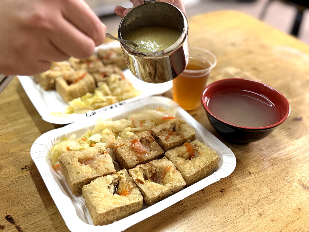 濃鄉臭豆腐｜在地人狂推台中第一名臭豆腐！外酥內嫩超涮嘴，內用免費湯品飲料超佛心 @猴屁的異想世界