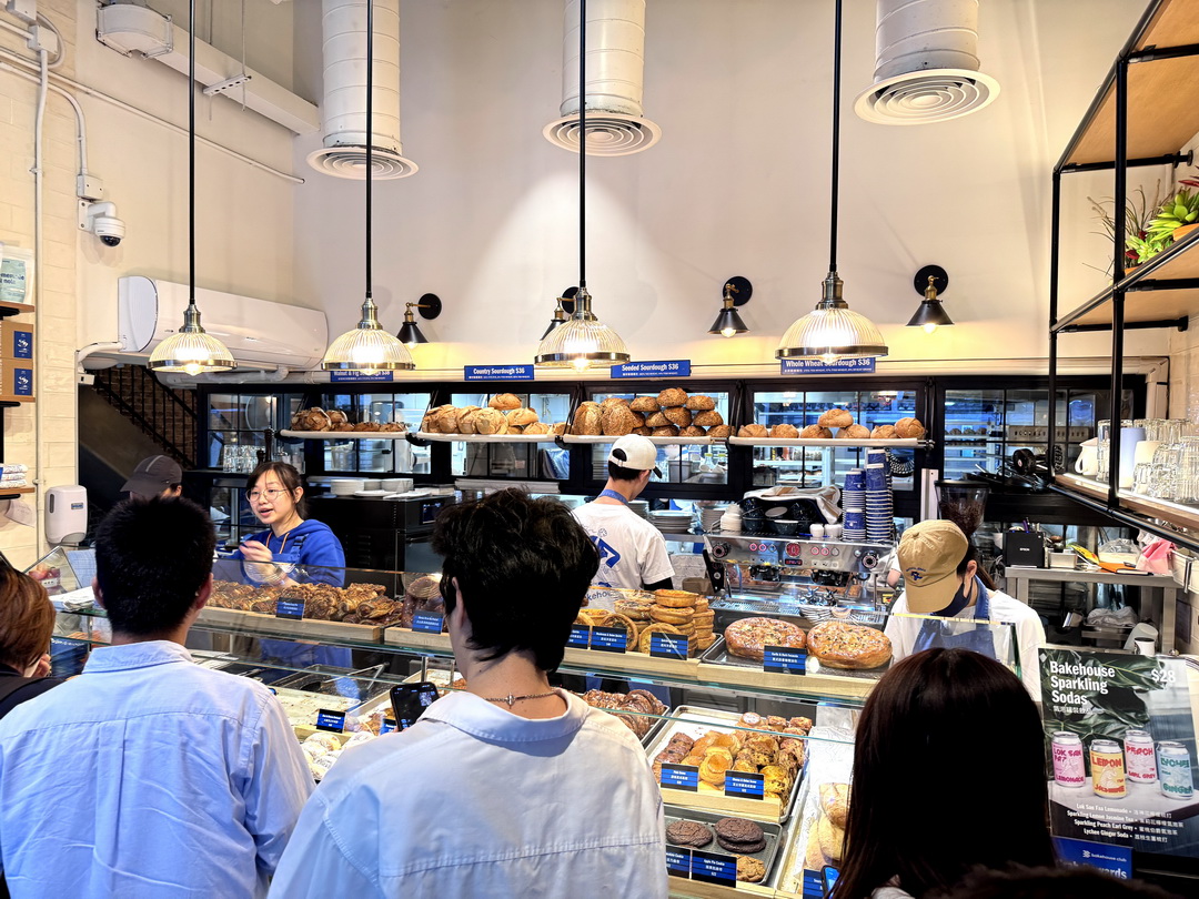 【Bakehouse 灣仔店】香港超人氣蛋塔排隊店，朝聖傳說中的酥脆蛋塔 @猴屁的異想世界