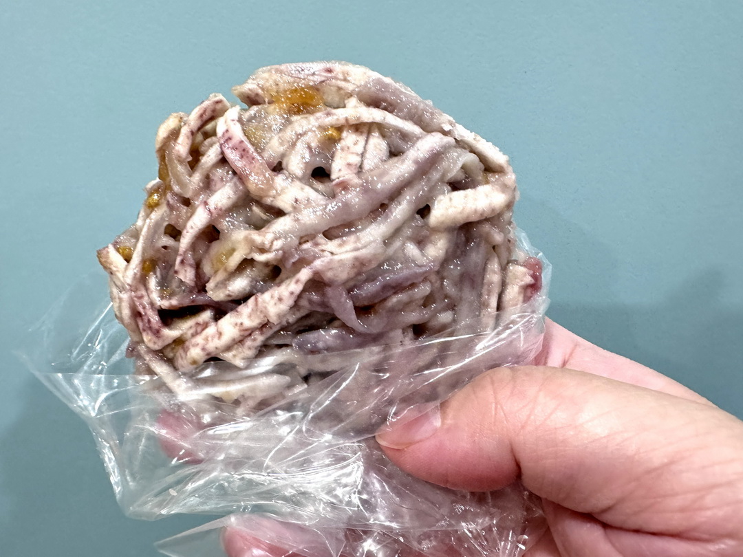 【素珠芋丸】鹿港超人氣小吃，一顆難求的排隊美食，排了1小時才買到 @猴屁的異想世界