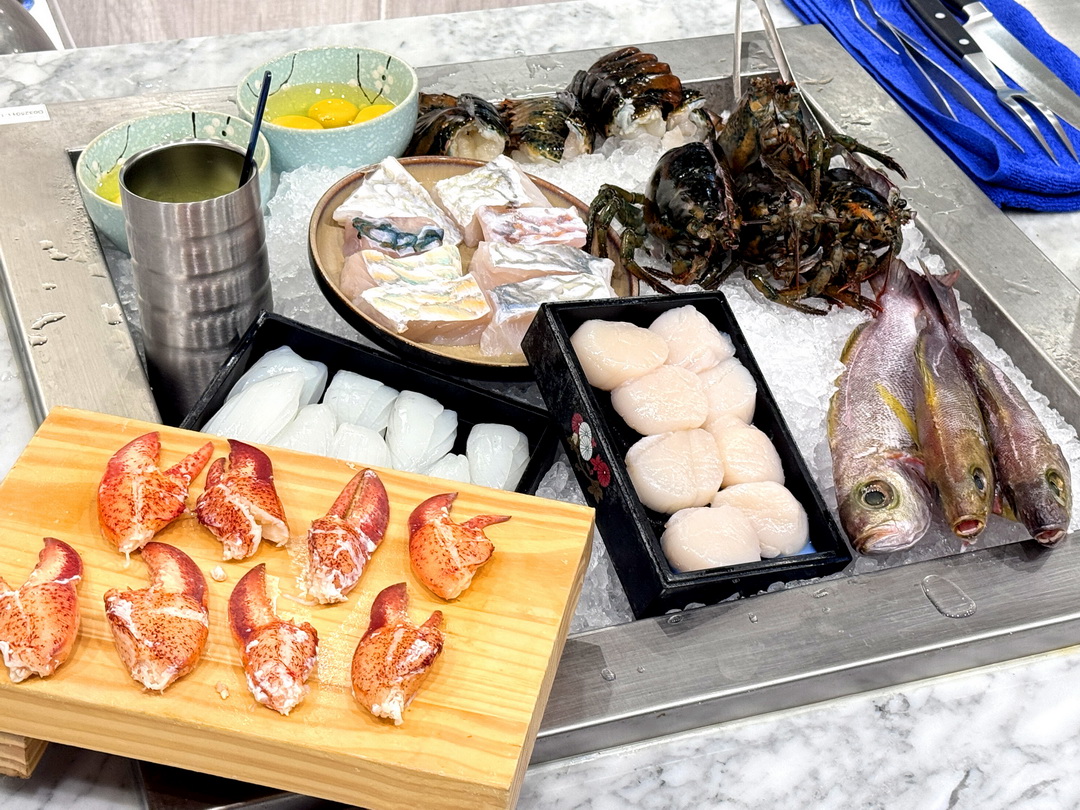 【台中慶生聚餐首選】明水然樂台中大魯閣店｜台中無菜單鐵板燒推薦，14道高級海陸套餐，龍蝦和牛一次滿足 @猴屁的異想世界