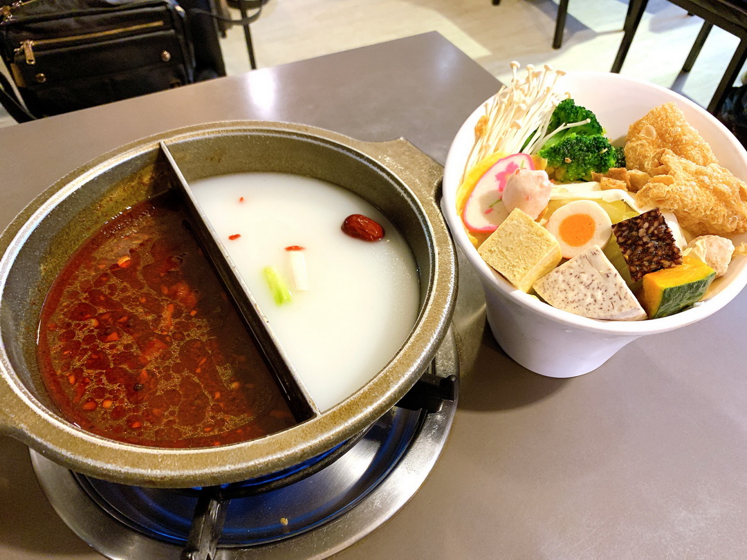 台中瘋蝦吃到飽｜20多種現炒蝦料理+火鍋吃到飽，啤酒飲料冰淇淋無限供應 @猴屁的異想世界