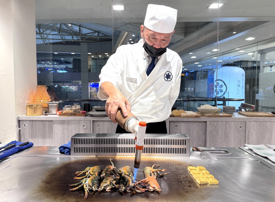 【台中慶生聚餐首選】明水然樂台中大魯閣店｜台中無菜單鐵板燒推薦，14道高級海陸套餐，龍蝦和牛一次滿足 @猴屁的異想世界