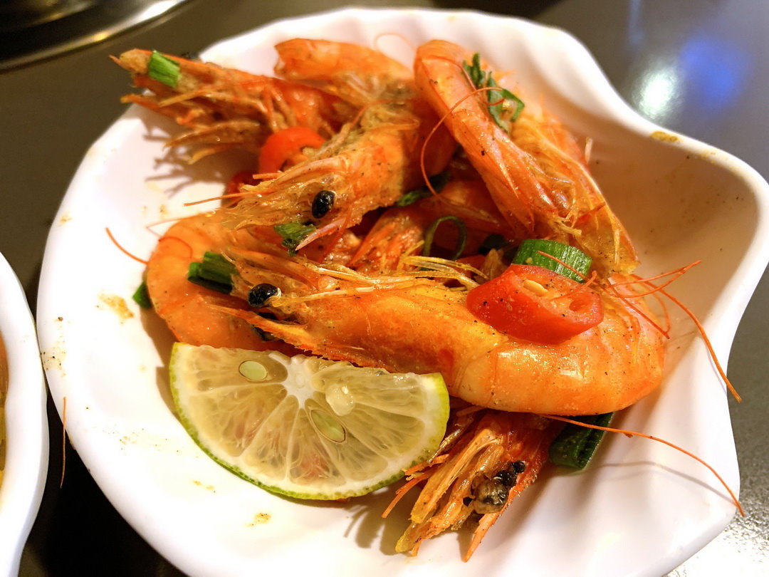 台中瘋蝦吃到飽｜20多種現炒蝦料理+火鍋吃到飽，啤酒飲料冰淇淋無限供應 @猴屁的異想世界