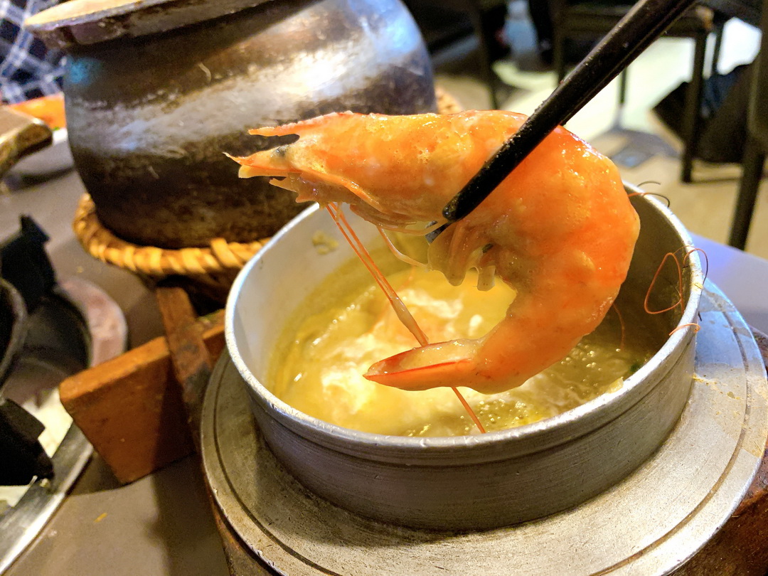 台中瘋蝦吃到飽｜20多種現炒蝦料理+火鍋吃到飽，啤酒飲料冰淇淋無限供應 @猴屁的異想世界