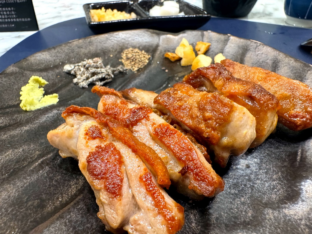 【台中慶生聚餐首選】明水然樂台中大魯閣店｜台中無菜單鐵板燒推薦，14道高級海陸套餐，龍蝦和牛一次滿足 @猴屁的異想世界