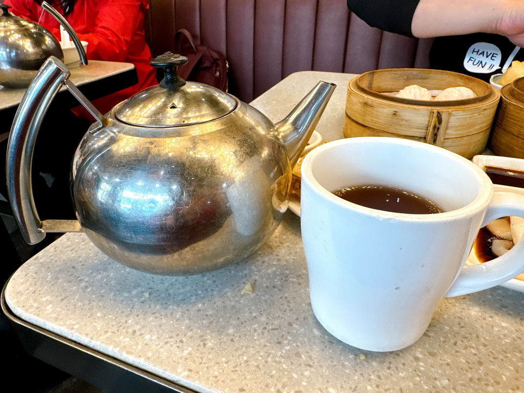 【香港一點心】太子站米其林推薦港式飲茶，平價又好吃，必點鮮蝦腐皮捲！ @猴屁的異想世界