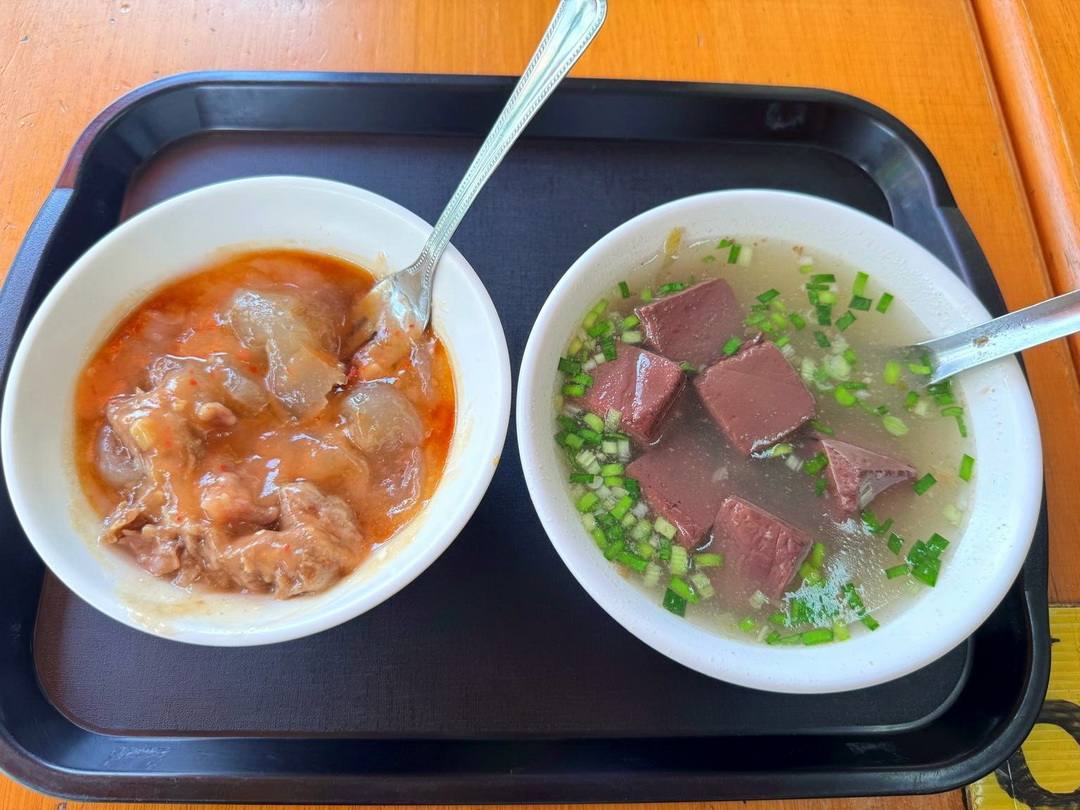 【河南路台中肉圓】在地人推薦的銅板小吃！只賣4樣人氣必點