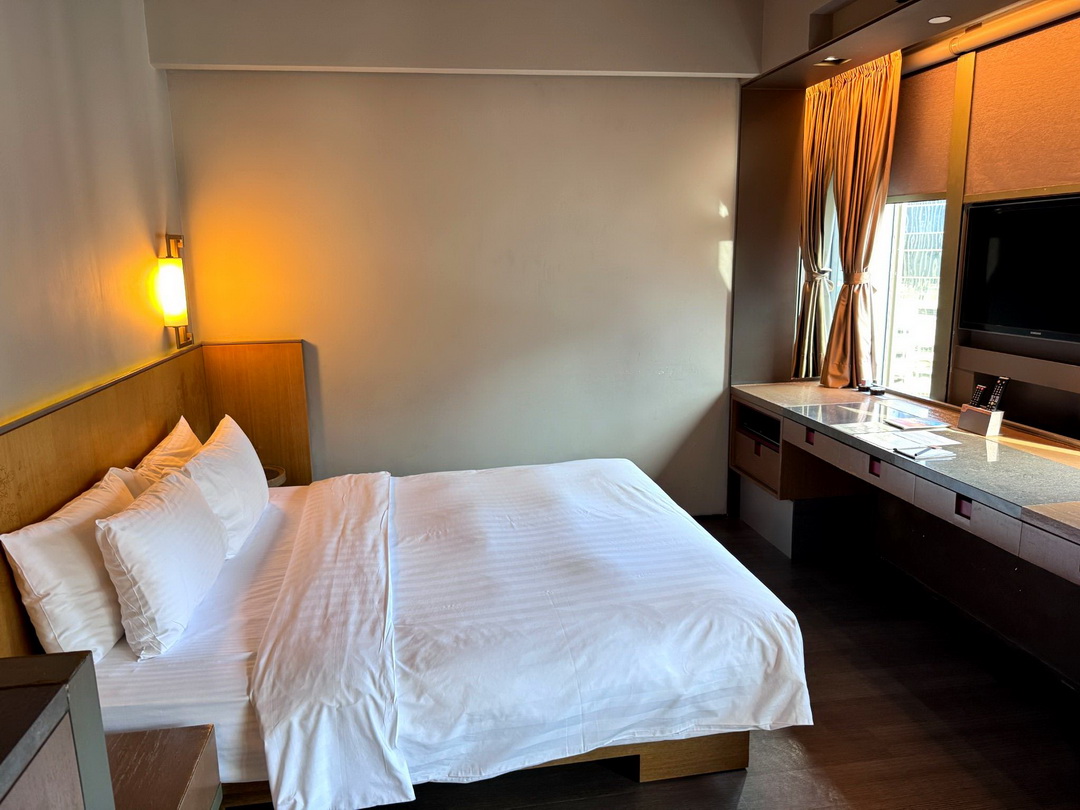 香港灣仔88酒店住宿推薦｜地鐵步行3分鐘超方便，設計感十足近甘牌燒鵝＆再興燒臘名店！