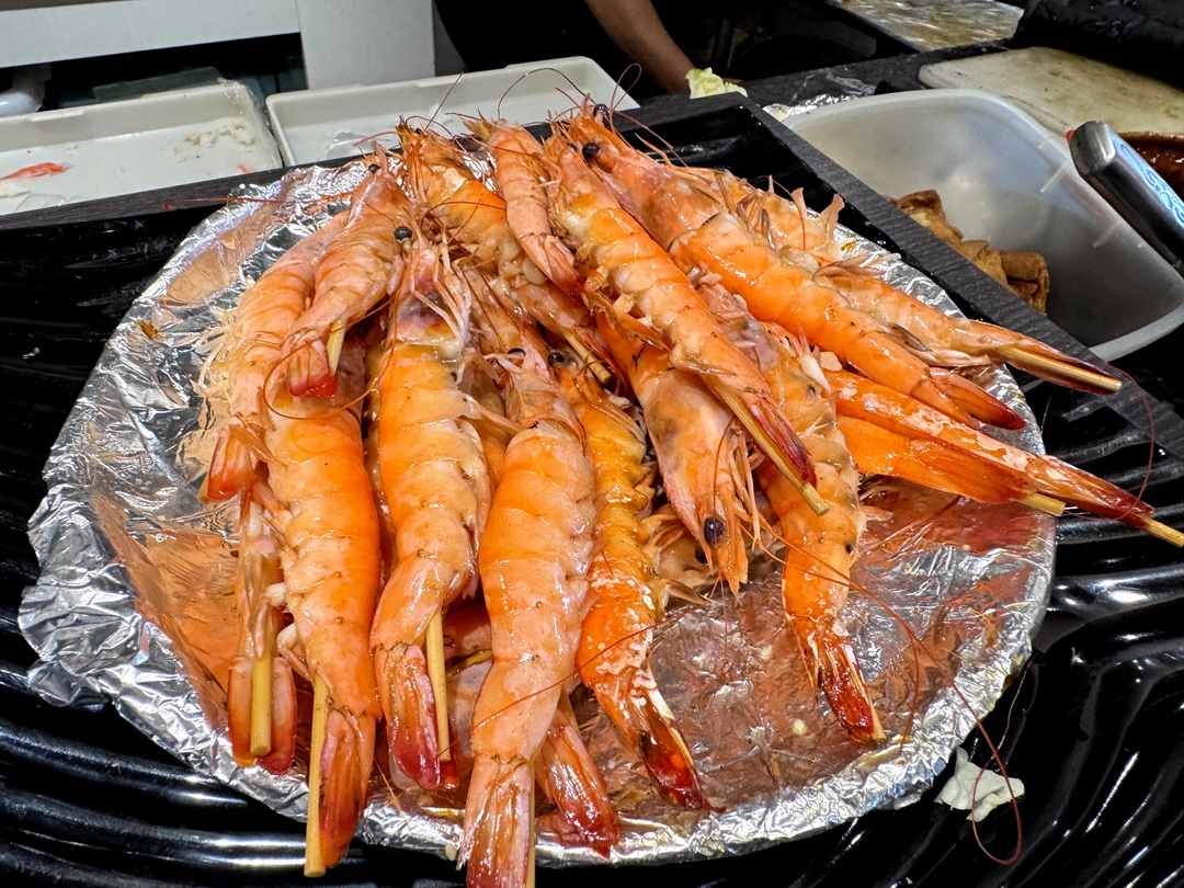 【羽葉麻辣火鍋三重都會館】只要539元起就能爽吃海陸鍋物自助百匯！壽星、長輩還有優惠！ @猴屁的異想世界