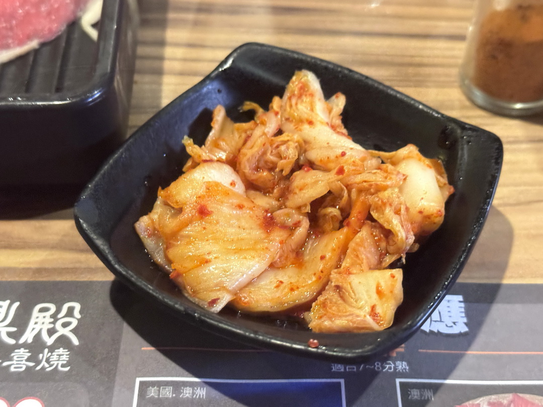 【板橋品鼎殿日式壽喜燒】板橋壽喜燒吃到飽推薦，肉品無限點、壽星優惠超划算！ @猴屁的異想世界