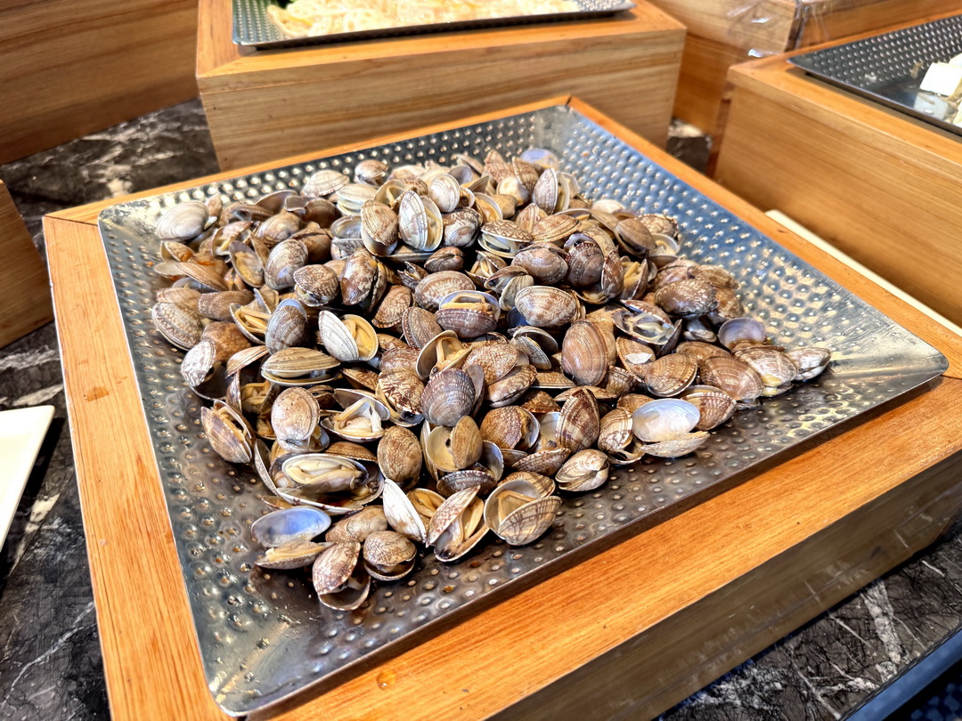 【羽葉麻辣火鍋三重都會館】只要539元起就能爽吃海陸鍋物自助百匯！壽星、長輩還有優惠！ @猴屁的異想世界