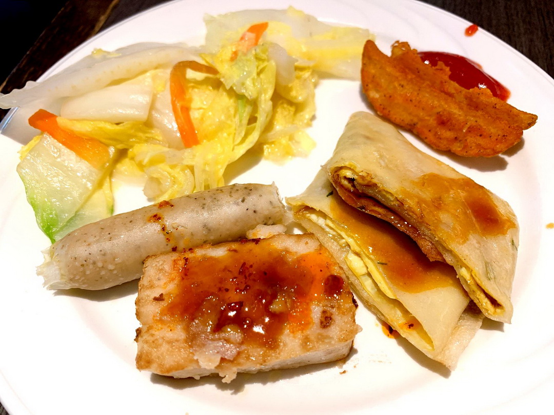 大板根森林溫泉酒店早餐介紹｜中西式自助吃到飽，滷肉飯、荷包蛋、麵包甜點通通有！ @猴屁的異想世界