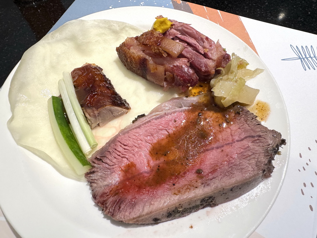 【新竹老爺酒店Le Café自助餐】氣派裝潢高質感Buffet，必吃爐烤牛排、生魚片、哈根達斯！ @猴屁的異想世界