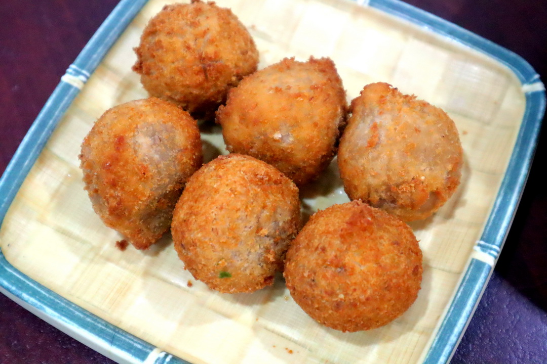 【古早時代現炒鴨肉羹】嘉義宵夜美食推薦，藥燉排骨、生炒鴨肉羹必吃，在地人激推小吃！ @猴屁的異想世界