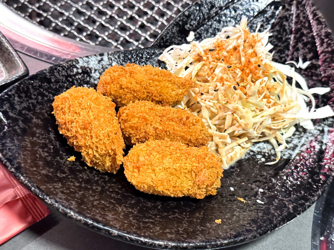 【紅桧燒肉鍋物】太平高質感單點燒肉，火鍋料自助吧吃到飽＋調酒喝到飽 @猴屁的異想世界