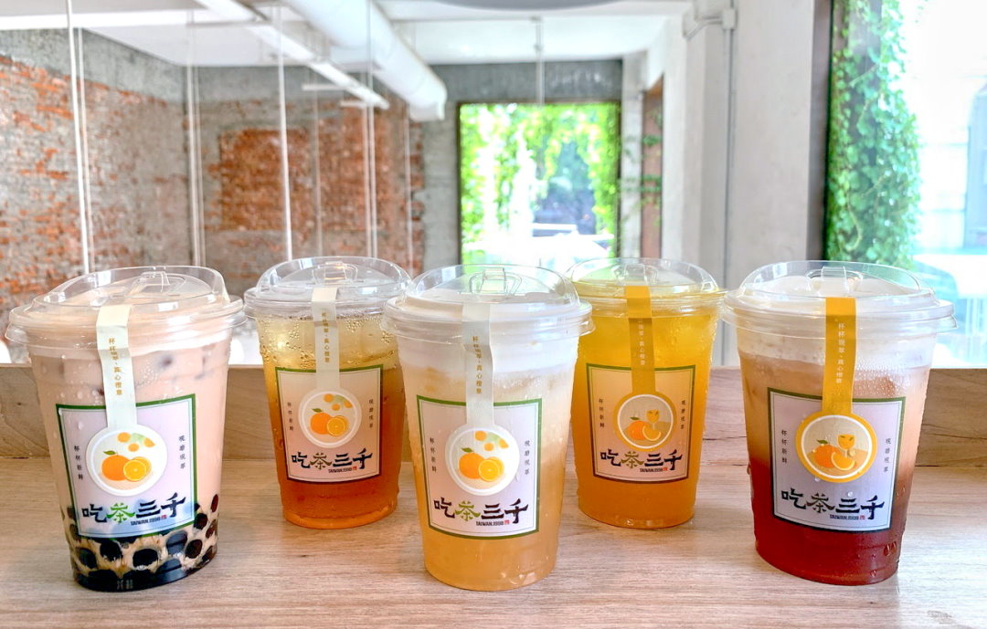 吃茶三千台灣概念店｜台中絕美飲料店推薦，國王珍珠奶茶必喝，米其林認證好茶，現萃茶茶包伴手禮熱賣中，台中伴手禮推薦