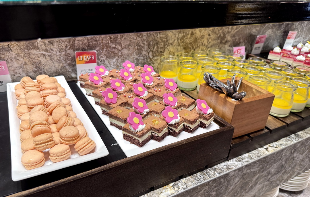 【新竹老爺酒店Le Café自助餐】氣派裝潢高質感Buffet，必吃爐烤牛排、生魚片、哈根達斯！ @猴屁的異想世界