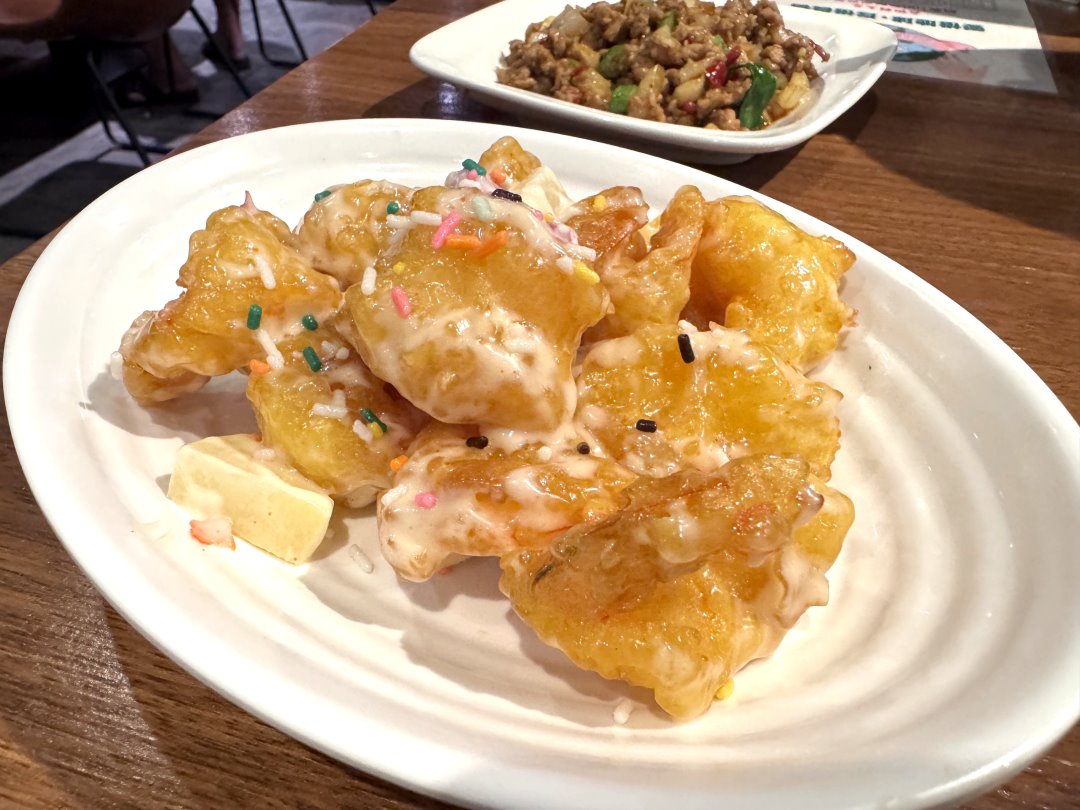泰味館泰式料理｜桃園泰式吃到飽推薦，現點現炒＋自助吧無限暢食，在桃園愛買內 @猴屁的異想世界