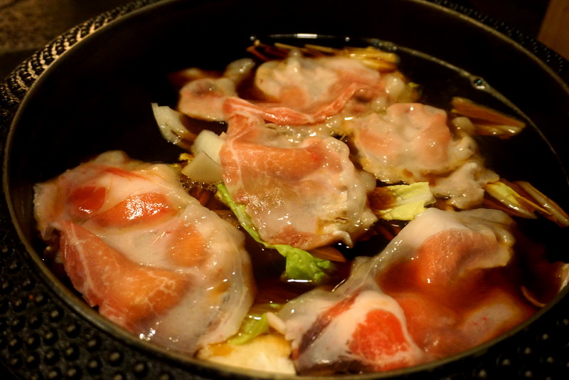 鍋ぞう新宿東口店｜東京新宿和牛壽喜燒吃到飽，黑毛牛、松阪豬涮涮鍋，東京新宿必吃美食 @猴屁的異想世界