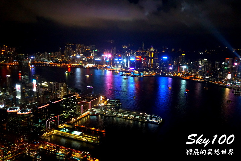天際100｜香港景點推薦，Sky100香港觀景台，俯瞰香港最美夜景維多利亞港 @猴屁的異想世界