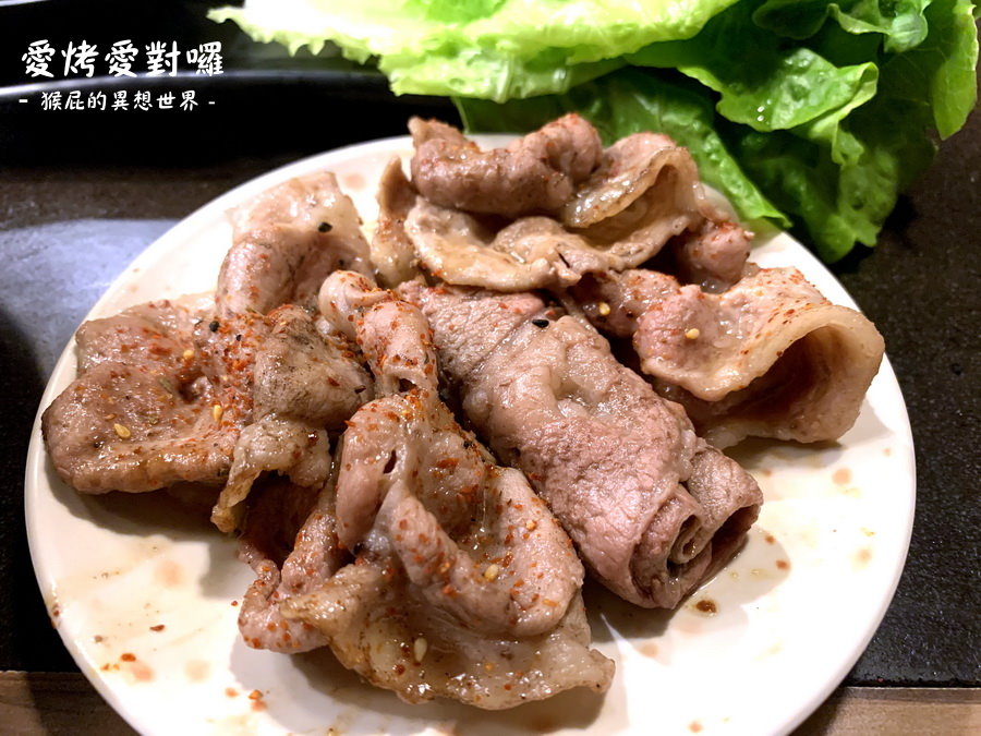 愛烤愛對囉士林店｜台北燒肉吃到飽499元起，食材超優有生蠔、牛排、韓式烤肉等，當月壽星優惠 @猴屁的異想世界