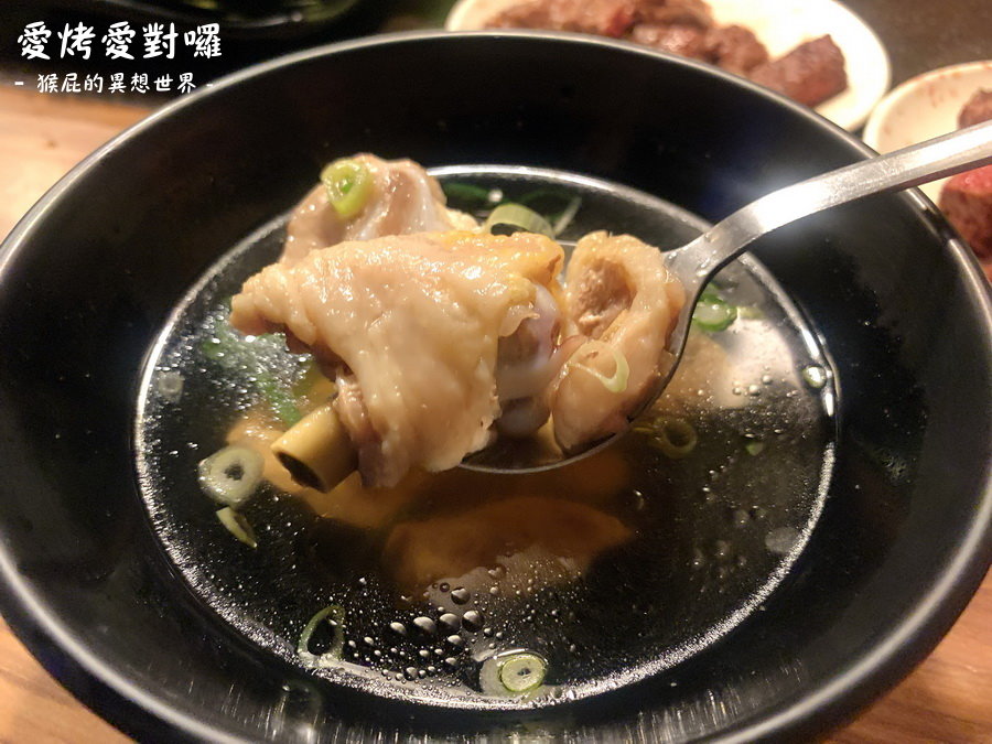 愛烤愛對囉士林店｜台北燒肉吃到飽499元起，食材超優有生蠔、牛排、韓式烤肉等，當月壽星優惠 @猴屁的異想世界