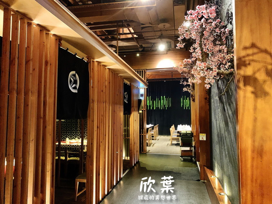 【台北吃到飽】生魚片任你吃到飽！欣葉日本料理吃到飽(健康店)！台北日本料理吃到飽推薦！欣葉新菜色搶先看！當月壽星可以轉扭蛋！內有4人同行1人免費優惠！cp值高平價Buffet吃到飽！(台北包廂餐廳、捷運小巨蛋站、日本料理吃到飽) @猴屁的異想世界