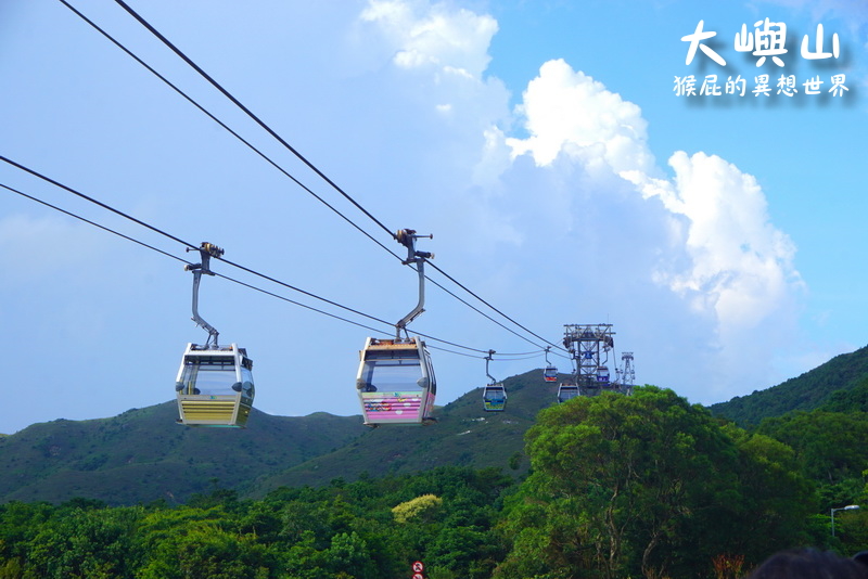 昂坪360纜車｜香港大嶼山朝聖天壇大佛，逛逛昂坪市集、東薈城outlets，昂坪纜車交通 @猴屁的異想世界