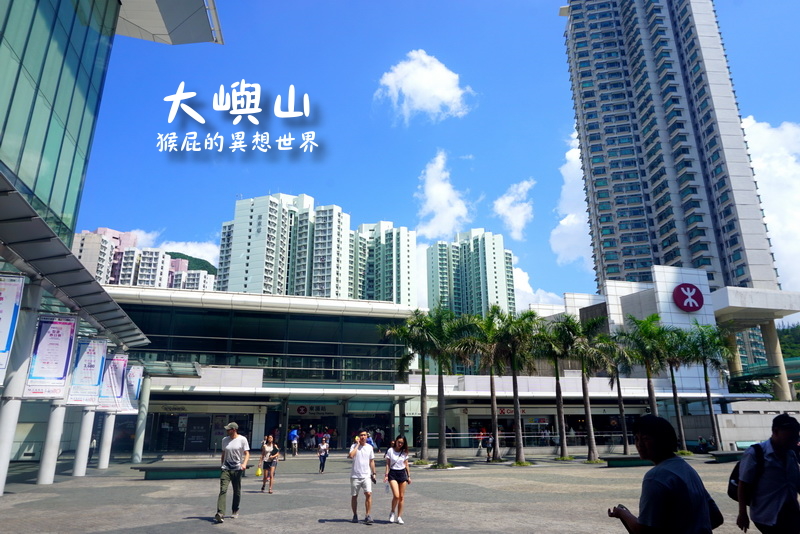 昂坪360纜車｜香港大嶼山朝聖天壇大佛，逛逛昂坪市集、東薈城outlets，昂坪纜車交通 @猴屁的異想世界