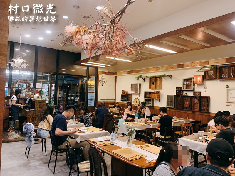 【台中美食】台中新開幕餐廳-村口微光(一中店)！台中IG打卡餐廳開到一中街啦！義大利麵很有水準！隱藏在一中街的巷弄美食！台中義大利麵推薦！內有村口微光菜單！在中友百貨跟台中科技大學中間！(一中街美食推薦、一中街餐廳推薦) @猴屁的異想世界