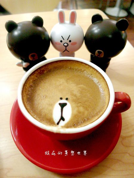 Sam咖啡小館｜台北咖啡廳推薦，絕對不能錯過超可愛LINE熊大兔兔拉花咖啡 @猴屁的異想世界