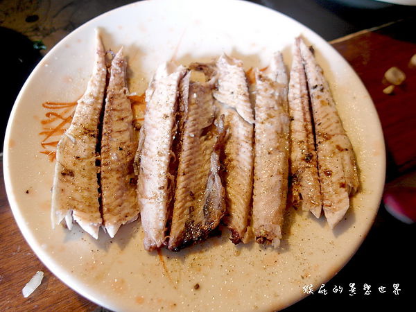 田季發爺燒肉｜桃園燒肉吃到飽，平價美味，店員會幫忙烤 @猴屁的異想世界