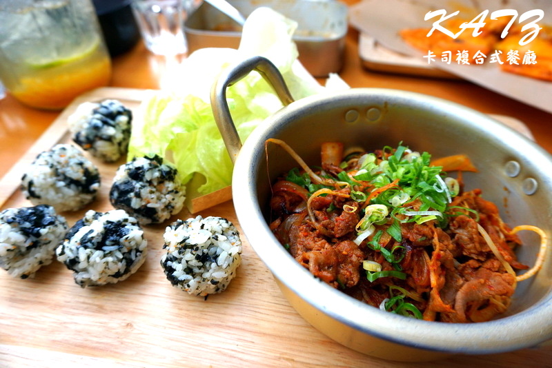 KATZ卡司複合式餐廳｜台中韓式料理，韓式炸雞超好吃，近精明一街、精誠商圈 @猴屁的異想世界